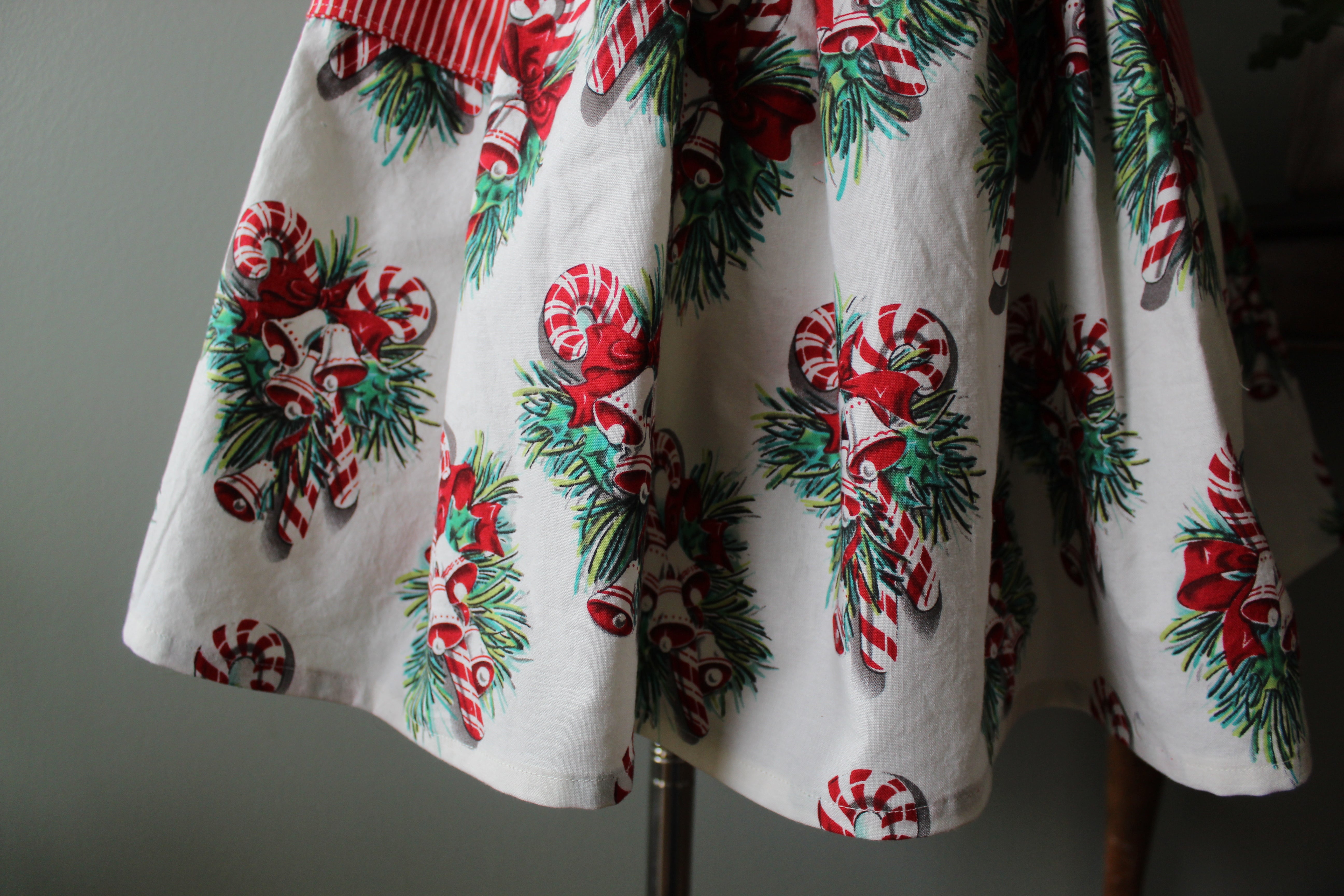 Christmas Carol Pocket Dress | Girls Size 5T | Ready to Ship