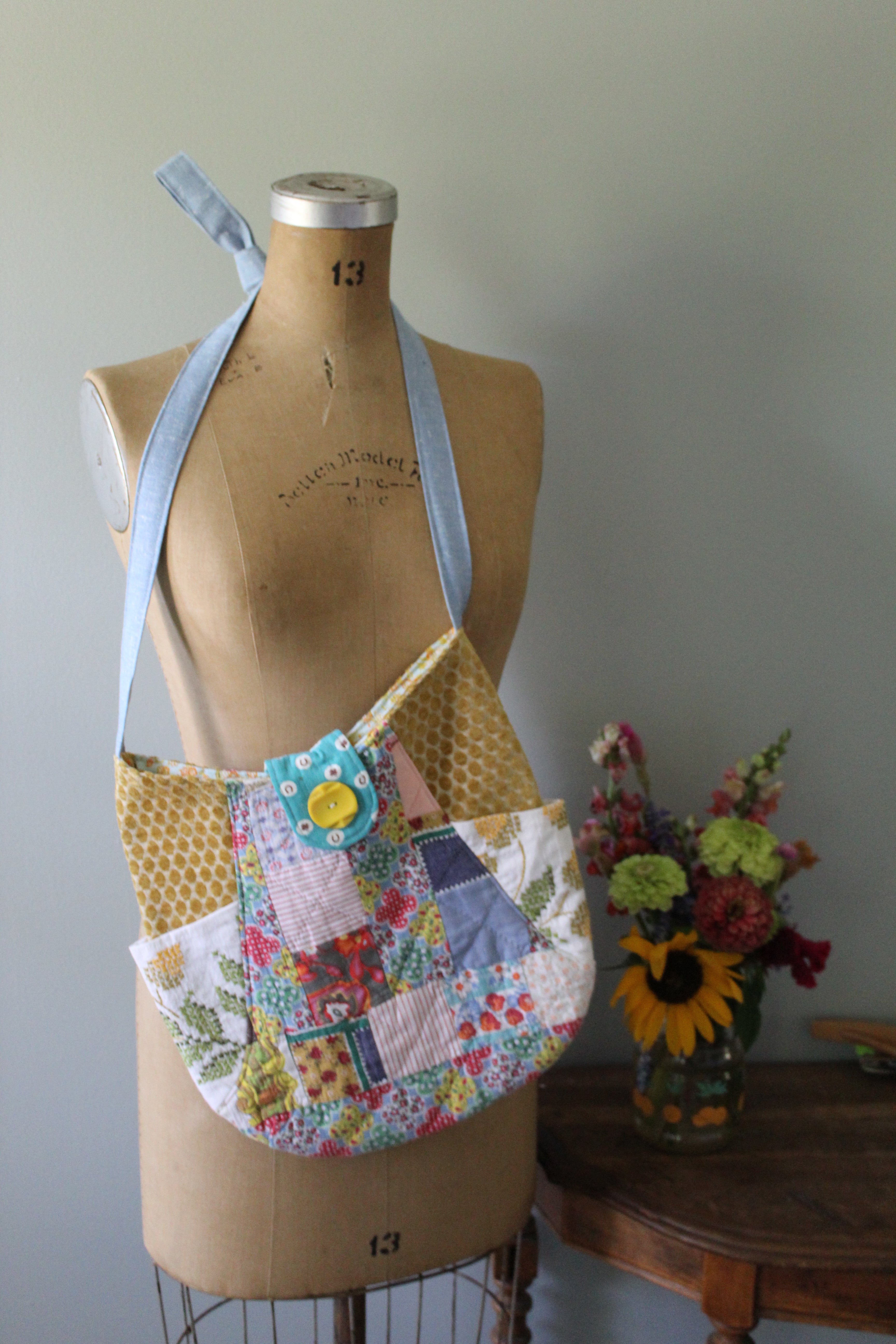 Lucky Horseshoe Womens Bag | Ready To Ship