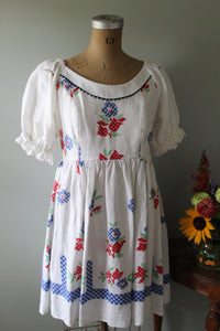 Emily Puff Sleeve Dress | Women's Size 8 | Ready To Ship