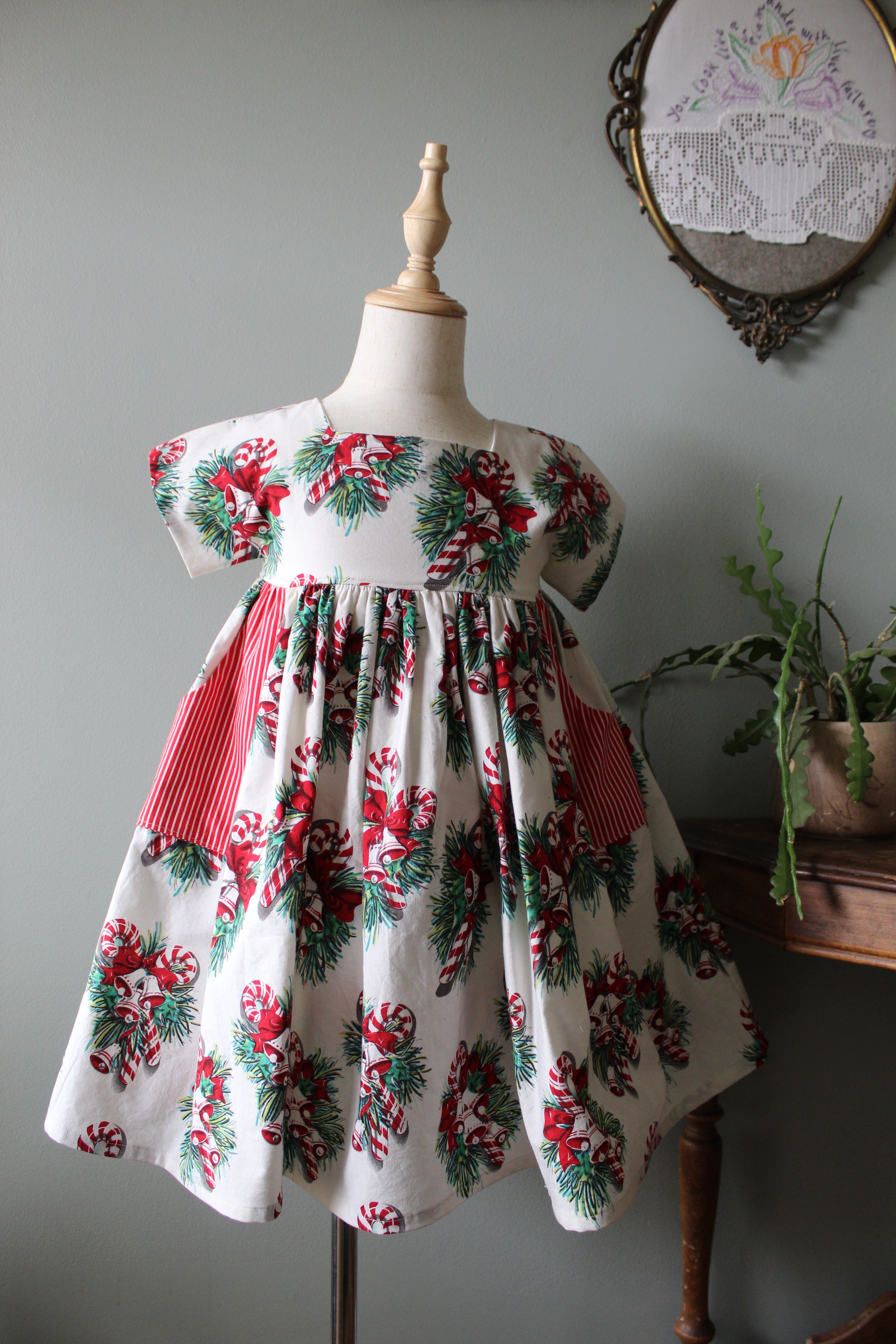Christmas Carol Pocket Dress | Girls Size 5T | Ready to Ship
