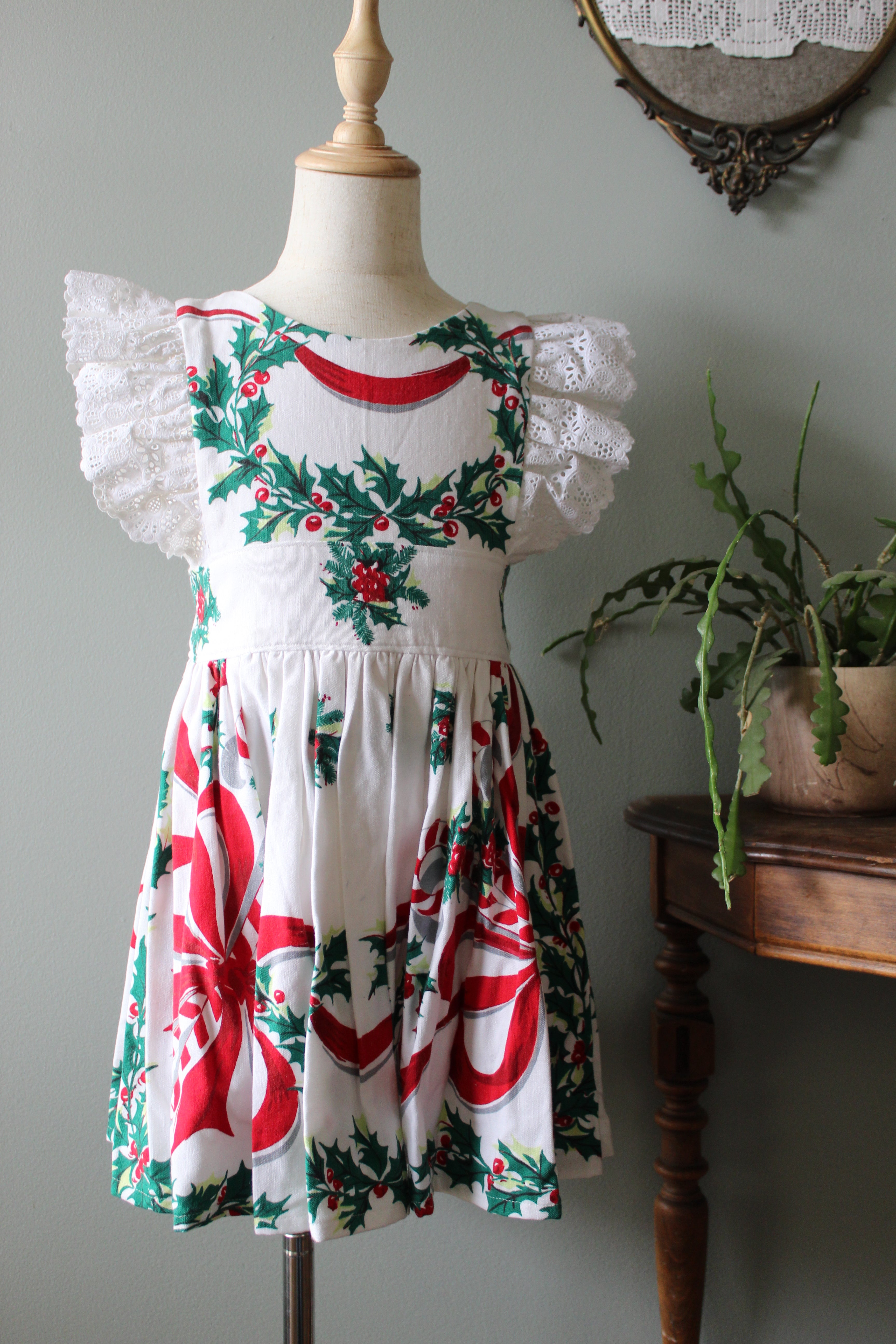 Noel Christmas Wrap Pinny | Girls Size 5T | Ready to Ship