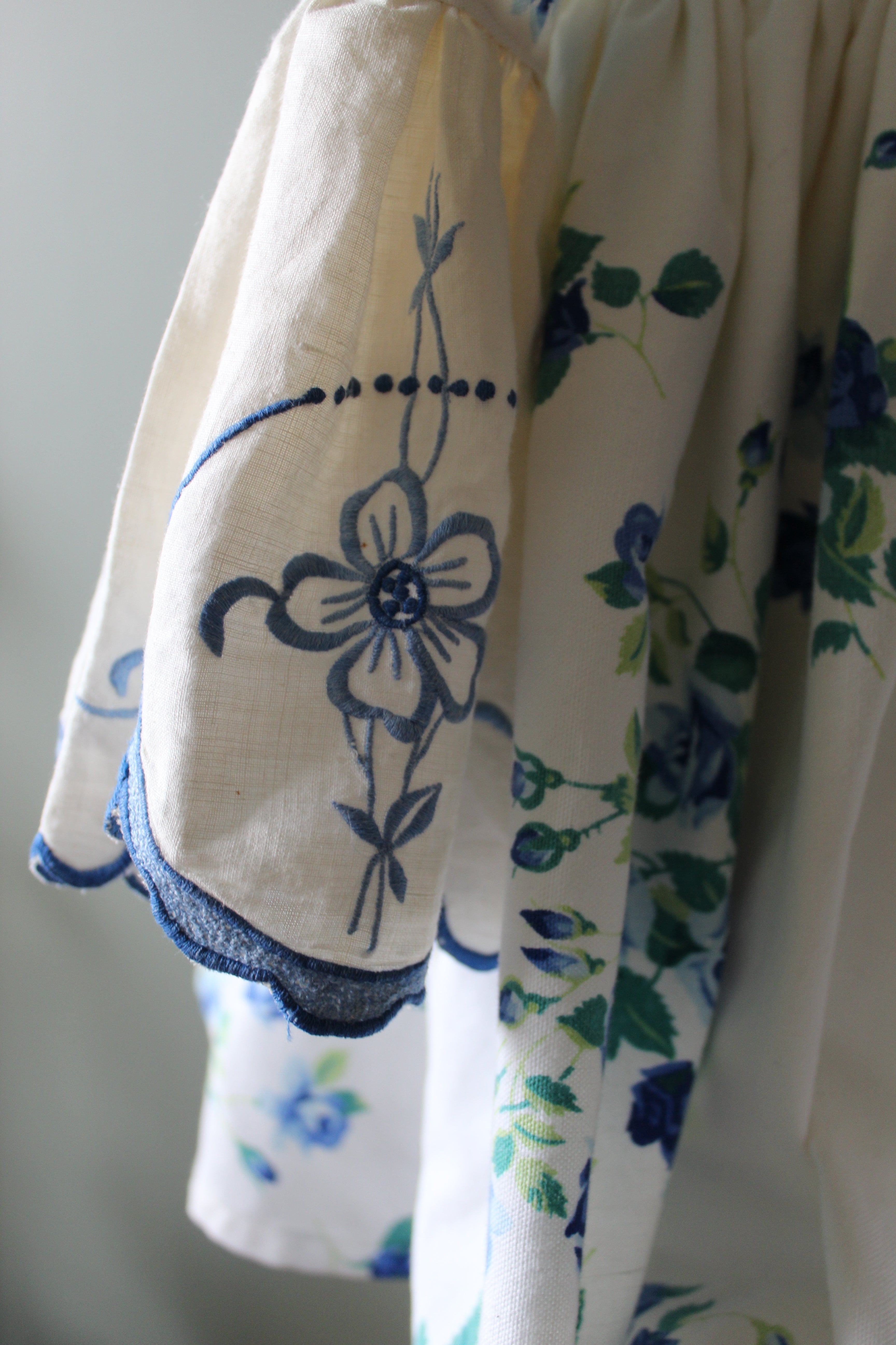 Vintage Elsa Bell Sleeve Dress | Size 5T | Ready to Ship