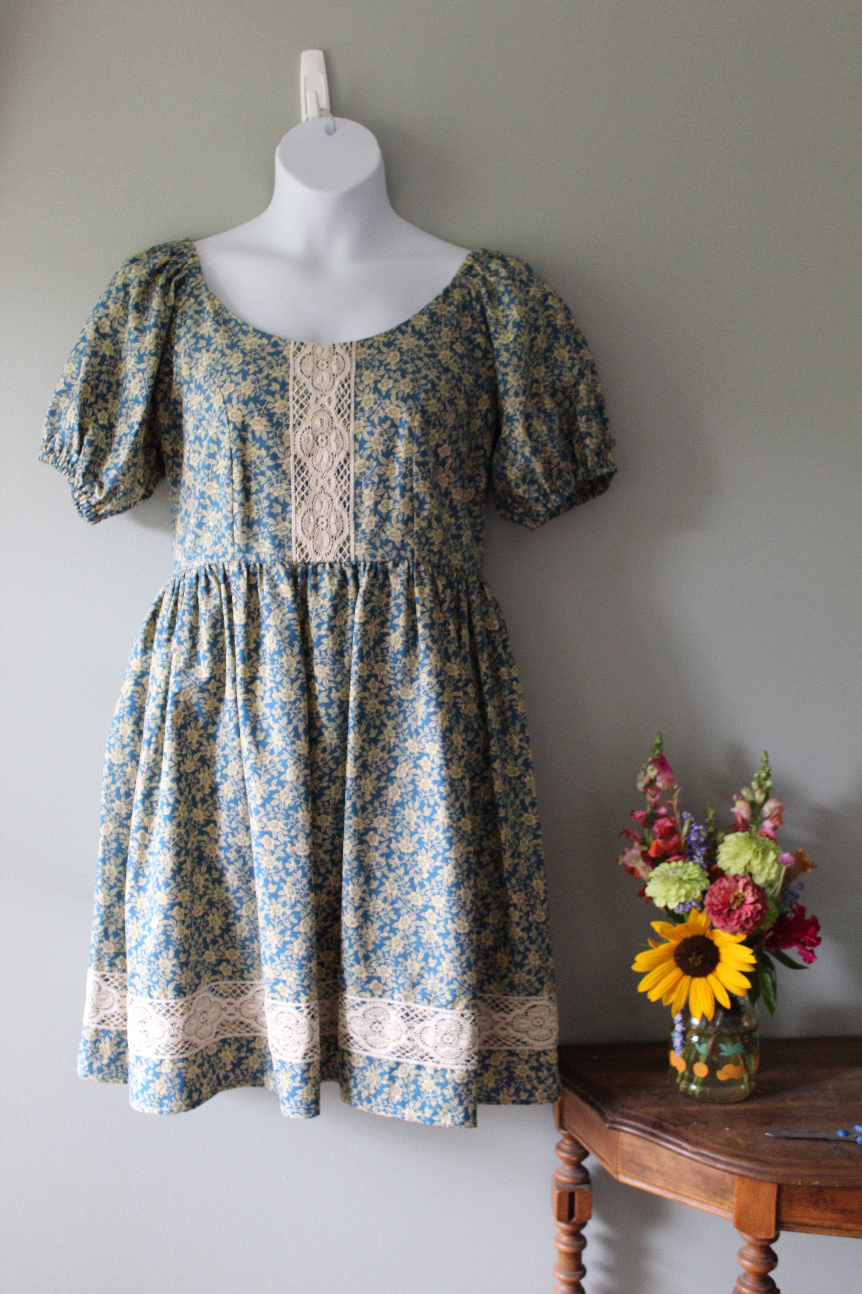 Iris Puff Sleeve Dress | Women's Size 14 | Ready To Ship