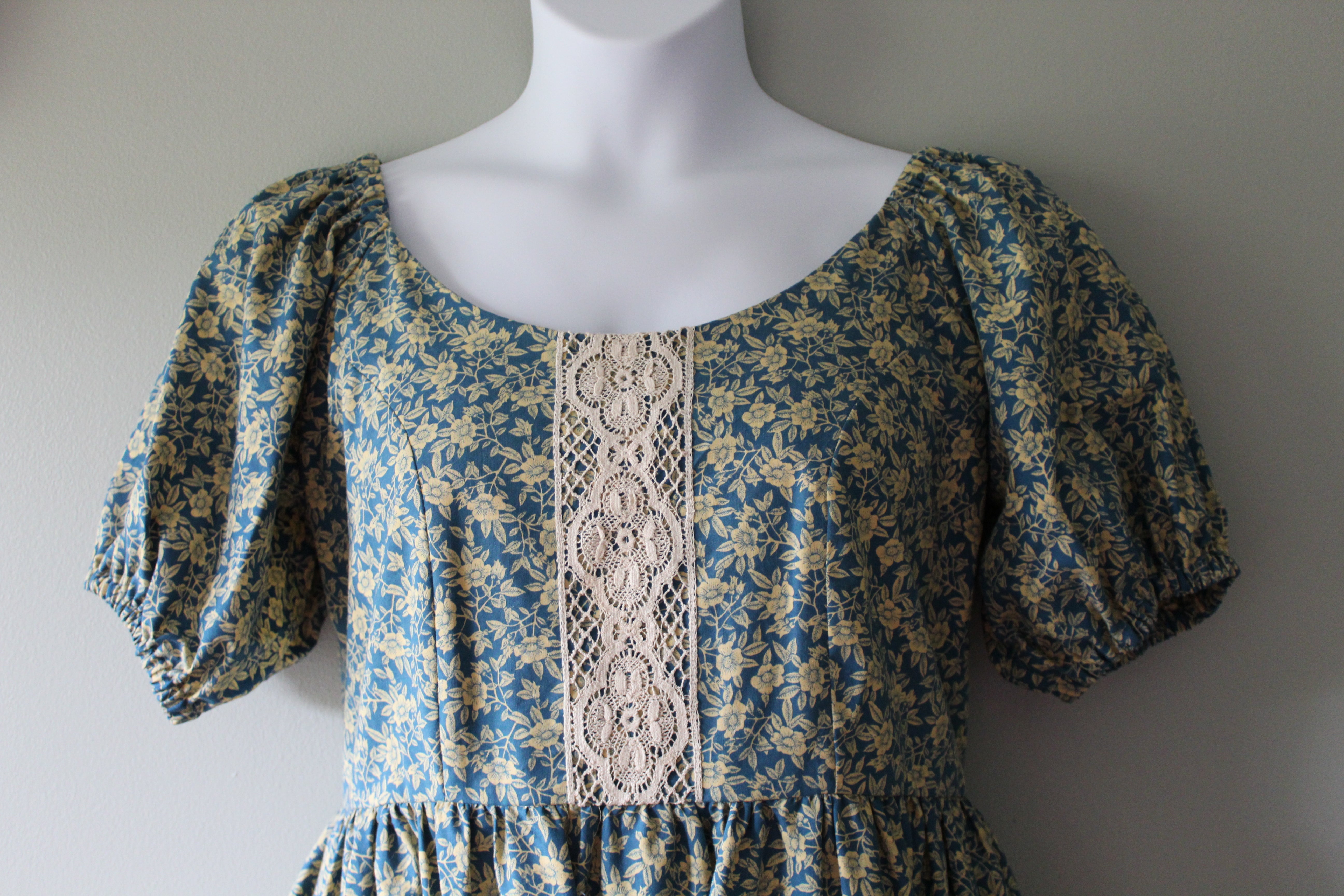 Iris Puff Sleeve Dress | Women's Size 14 | Ready To Ship