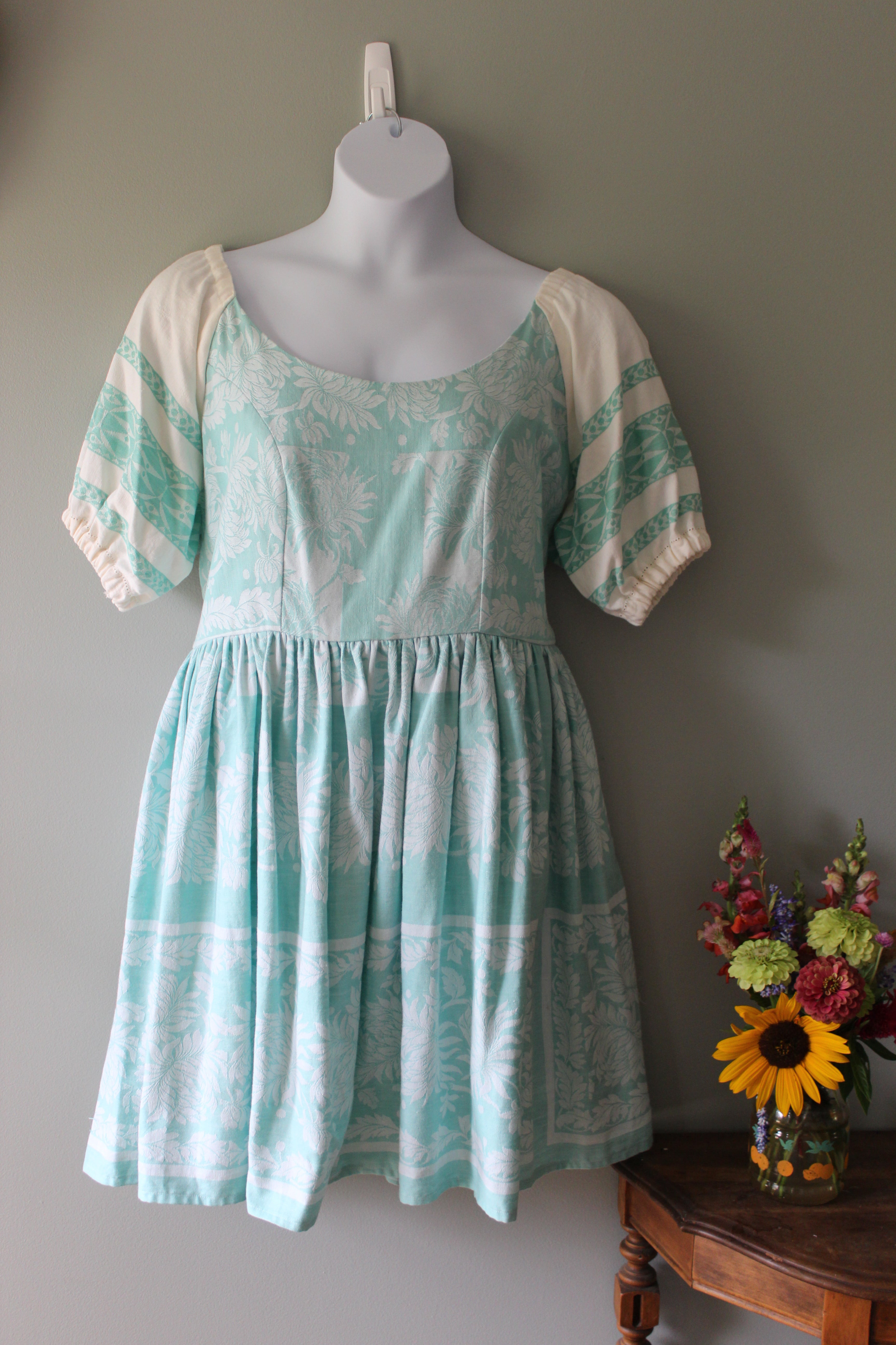 Sylvia Puff Sleeve Dress | Women's Size 16 | Ready To Ship