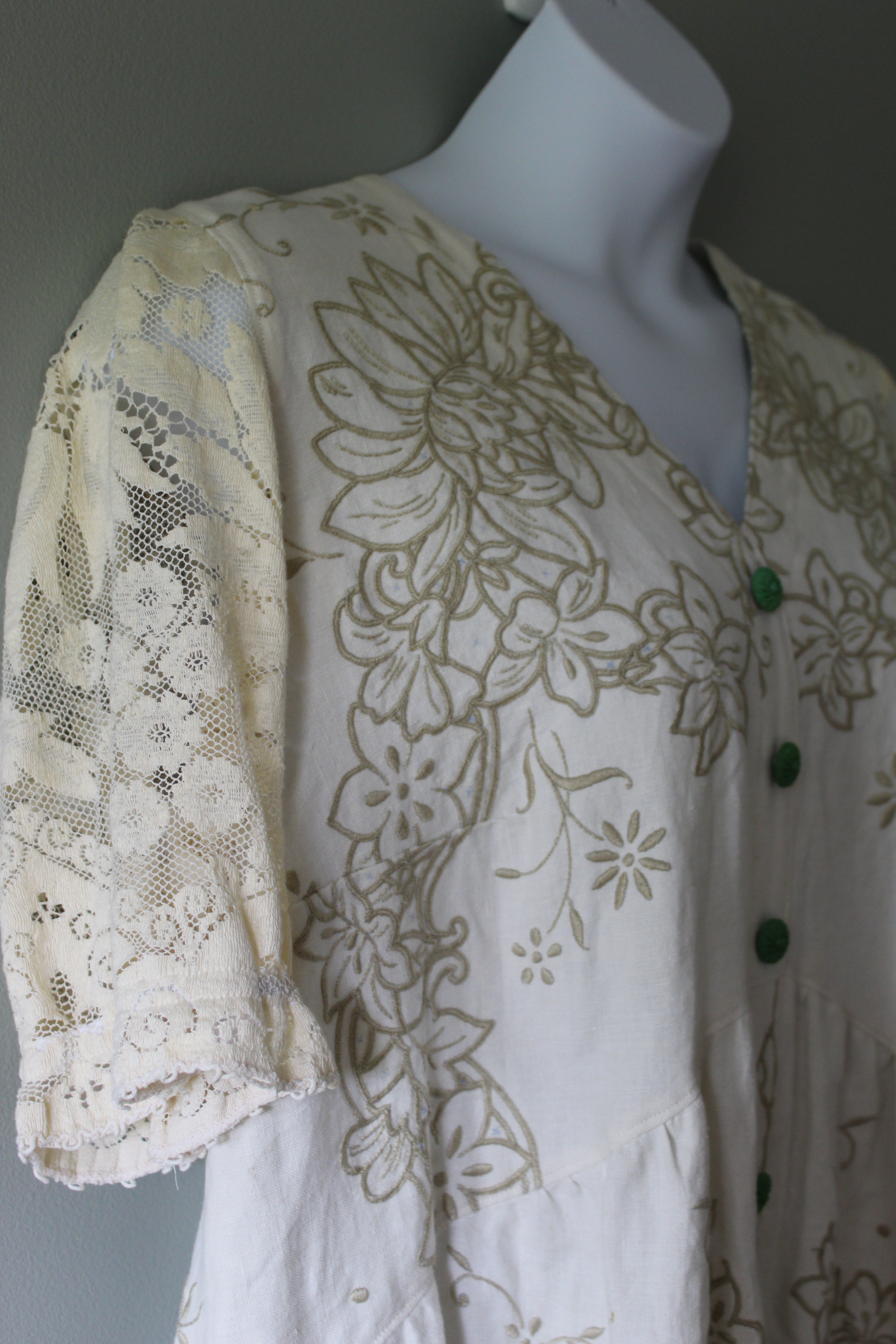 Madeira Embroidered Womens Top | Size 14/16 | Ready to Ship